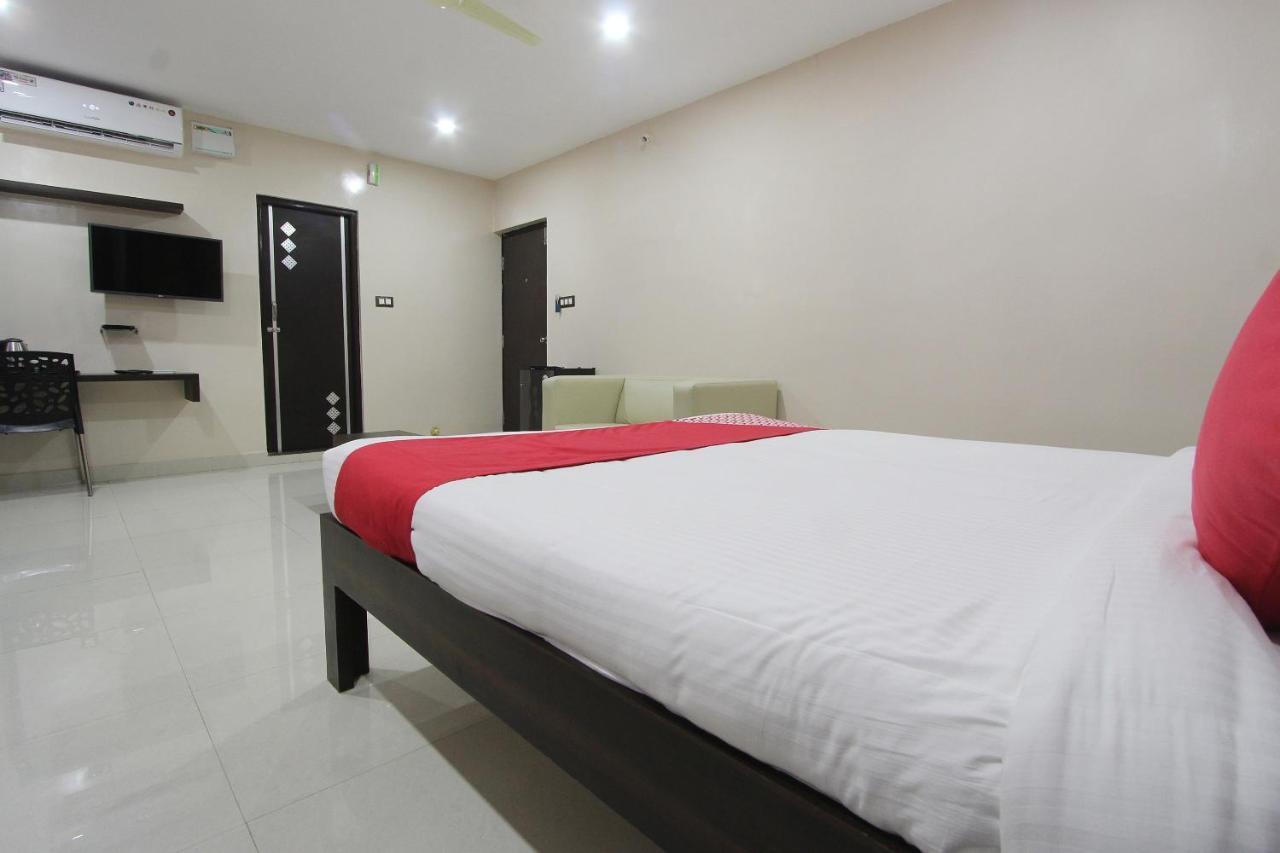 Capital O 70534 Habitat Suites And Rooms Bangalore Exterior foto