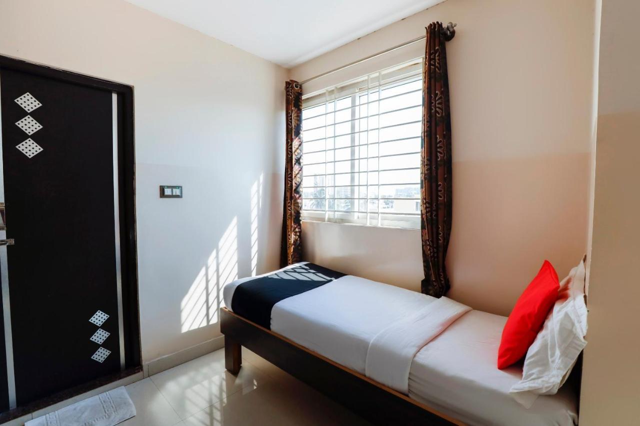 Capital O 70534 Habitat Suites And Rooms Bangalore Exterior foto